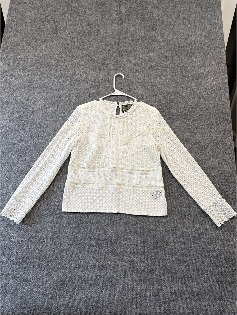 James Coviello Women's Ivory Lace Round Neck Long Sleeve Top Size S Cottagecore